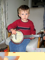 learn to play mandolin